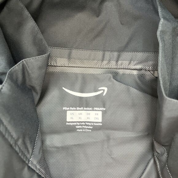 Amazon Pilot Rain Shell Jacket Mens XL Luly Yang Blue Removeable Hood Waterproof - Picture 2 of 7